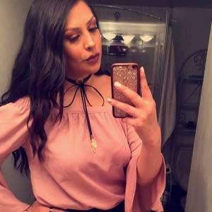 Meet your Posher, Carmen